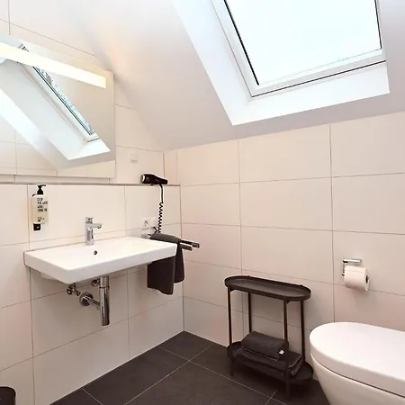 Die-moewe-im-moewenweg-app-1 הוווכט